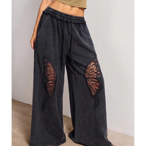 Mineral Wash Stretchy Waist Butterfly Cut out Wide leg Pants - Picture 4 of 7